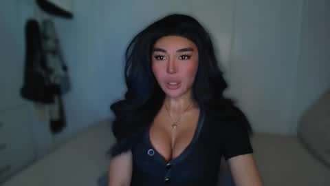 Snapshot of transnextdoor_ chatting on 3, 3, 2025 ALMIGHTY GODDESS VALENTINA online show from 3, 3, 2025