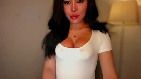 Snapshot of transnextdoor_ chatting on 15, 9, 2025 ALMIGHTY GODDESS VALENTINA online show from 15, 9, 2025
