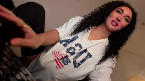 Snapshot of transnextdoor_ chatting on 29, 9, 2025 ALMIGHTY GODDESS VALENTINA online show from 29, 9, 2025