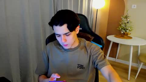 Snapshot of travisrivas chatting on 2, 2, 2026 travisrivas online show from 2, 2, 2026