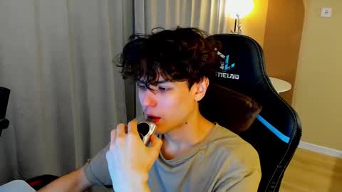 Snapshot of travisrivas chatting on 5, 2, 2026 travisrivas online show from 5, 2, 2026