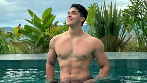 Travis online show from 2, 10, 2025