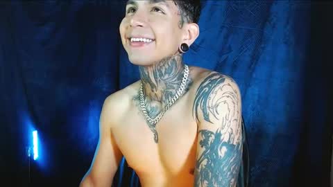 TRAV - INDEPENDENT MODEL online show from 13, 1, 2025