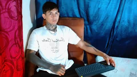 TRAV - INDEPENDENT MODEL online show from 14, 2, 2025