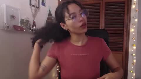 Snapshot of treasuresz chatting on 8, 3, 2025 Emily online show from 8, 3, 2025