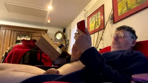 Snapshot of trebgeis1 chatting on 1, 3, 2025 trebgeis1 online show from 1, 3, 2025