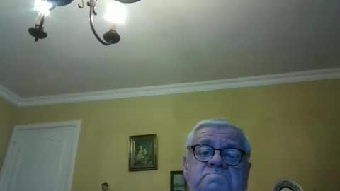 Snapshot of trekbeestje1 chatting on 4, 2, 2026 trekbeestje online show from 4, 2, 2026