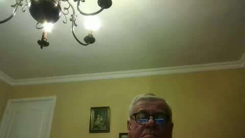 Snapshot of trekbeestje1 chatting on 15, 2, 2026 trekbeestje online show from 15, 2, 2026