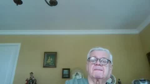 Snapshot of trekbeestje1 chatting on 17, 2, 2026 trekbeestje online show from 17, 2, 2026