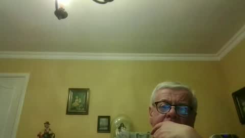 Snapshot of trekbeestje1 chatting on 20, 2, 2026 trekbeestje online show from 20, 2, 2026