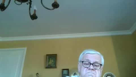 Snapshot of trekbeestje1 chatting on 2, 3, 2026 trekbeestje online show from 2, 3, 2026