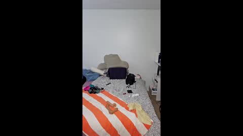 Snapshot of trennnnnn chatting on 8, 4, 2026 trennnnnn online show from 8, 4, 2026