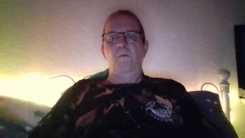 Snapshot of trev8331 chatting on 1, 11, 2025 Fe-fi-fo-fum online show from 1, 11, 2025