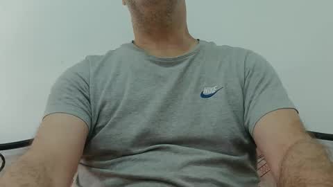 Snapshot of trevido4u chatting on 10, 6, 2026 trevido4u online show from 10, 6, 2026