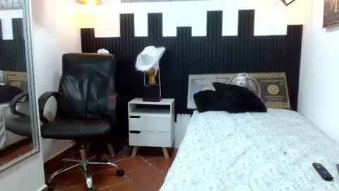 Snapshot of trevor_mob chatting on 6, 7, 2026 trevor_mob online show from 6, 7, 2026