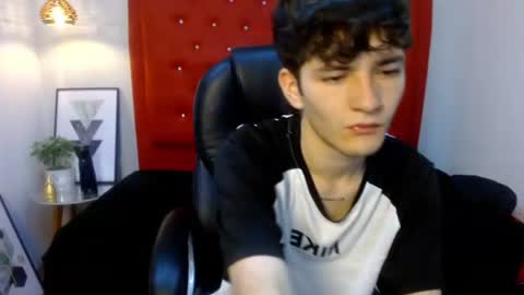 Snapshot of trevor_mob chatting on 16, 7, 2026 trevor_mob online show from 16, 7, 2026
