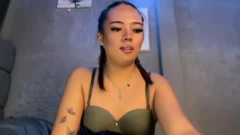 trexie_fucks15 online show from 5, 7, 2026