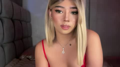 trexie_fucks15 online show from 18, 7, 2026