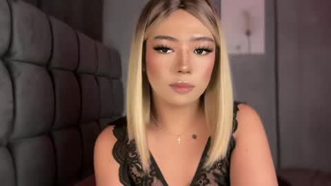 trexie_fucks15 online show from 23, 7, 2026