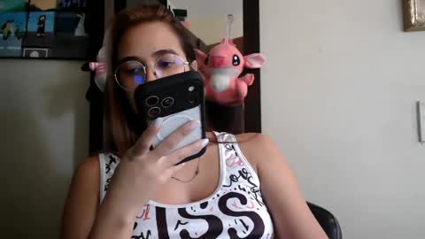 triana_bell online show from 24, 6, 2026