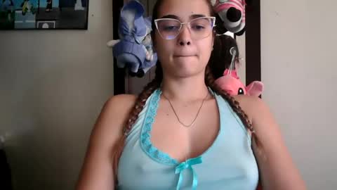 triana_bell online show from 28, 7, 2026
