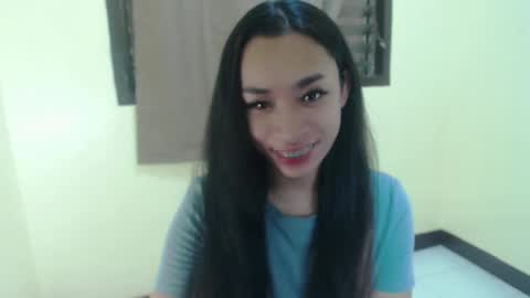 Snapshot of tricia_slut chatting on 8, 3, 2025 tricia_slut online show from 8, 3, 2025