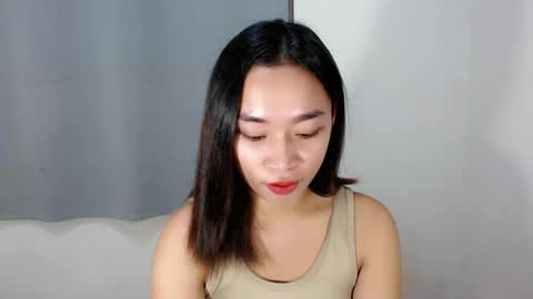 tricia_slut online show from 15, 2, 2026