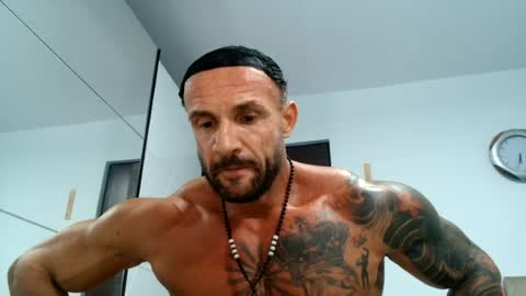 Snapshot of tridentmuscles chatting on 6, 8, 2026 tridentmuscles online show from 6, 8, 2026