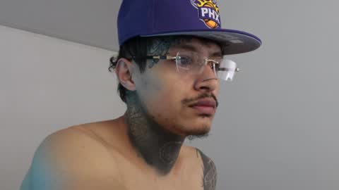 - trieone online show from 2, 12, 2024