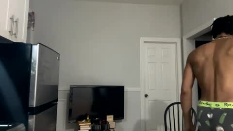 Snapshot of trillahung chatting on 30, 1, 2025 WapBopper online show from 30, 1, 2025