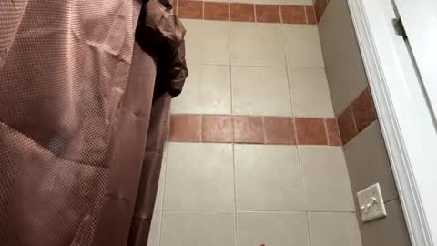 Snapshot of trillahung chatting on 9, 2, 2025 WapBopper online show from 9, 2, 2025