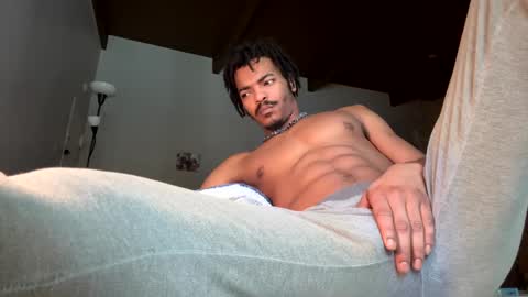 Snapshot of trillahung chatting on 13, 2, 2025 WapBopper online show from 13, 2, 2025