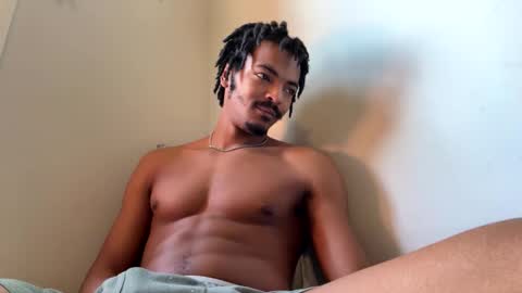 Snapshot of trillahung chatting on 12, 3, 2025 WapBopper online show from 12, 3, 2025