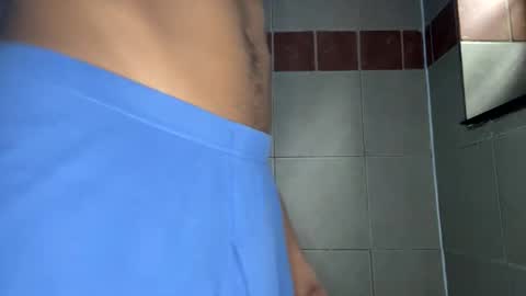 Snapshot of trillahung chatting on 17, 9, 2025 WapBopper online show from 17, 9, 2025