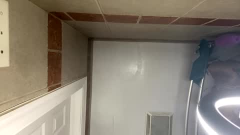 Snapshot of trillahung chatting on 30, 10, 2025 WapBopper online show from 30, 10, 2025