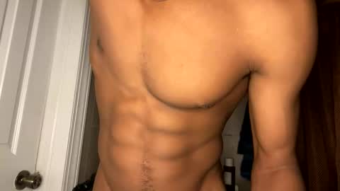 Snapshot of trillahung chatting on 13, 11, 2025 WapBopper online show from 13, 11, 2025