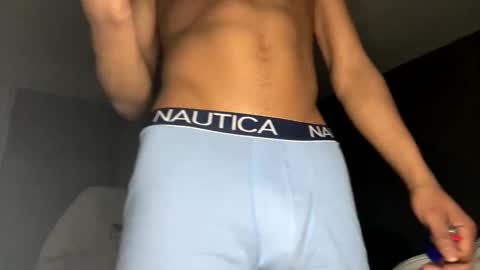 Snapshot of trillahung chatting on 7, 3, 2026 WapBopper online show from 7, 3, 2026