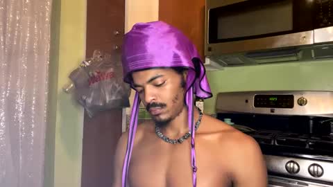 Snapshot of trillahung chatting on 10, 3, 2026 WapBopper online show from 10, 3, 2026