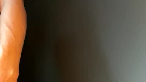 Snapshot of trillahung chatting on 4, 4, 2026 WapBopper online show from 4, 4, 2026