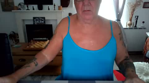 Snapshot of trinity1011 chatting on 26, 6, 2026 trinity1011 online show from 26, 6, 2026