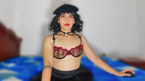 Triny online show from 2, 5, 2026