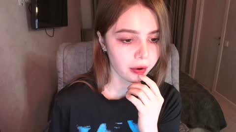 Snapshot of tripleprinces chatting on 23, 1, 2025 tripleprinces online show from 23, 1, 2025