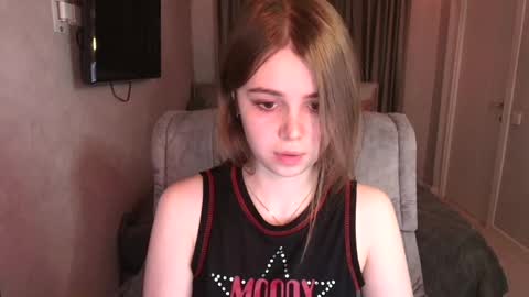 Snapshot of tripleprinces chatting on 11, 2, 2025 tripleprinces online show from 11, 2, 2025