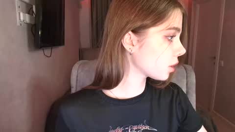 Snapshot of tripleprinces chatting on 21, 2, 2025 tripleprinces online show from 21, 2, 2025