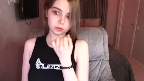 Snapshot of tripleprinces chatting on 2, 3, 2025 tripleprinces online show from 2, 3, 2025