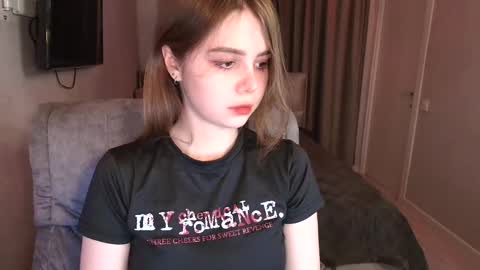 Snapshot of tripleprinces chatting on 6, 3, 2025 tripleprinces online show from 6, 3, 2025