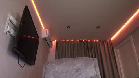 Snapshot of tripleprinces chatting on 11, 3, 2025 tripleprinces online show from 11, 3, 2025