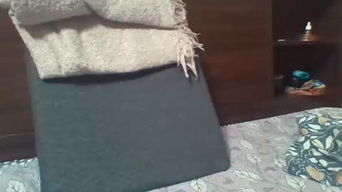 Raaz keeps ur Raaz online show from 12, 9, 2025