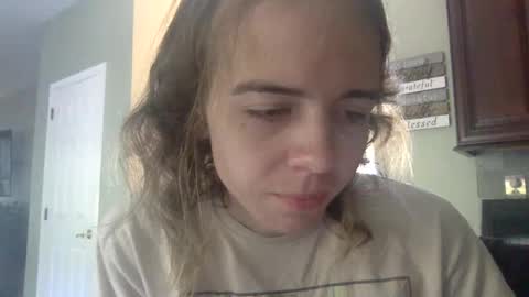 Snapshot of trippybb222 chatting on 1, 10, 2025 trippybb222 online show from 1, 10, 2025