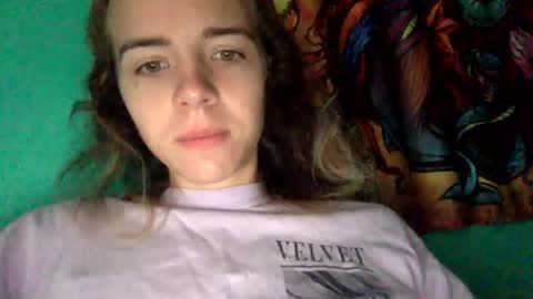 Snapshot of trippybb222 chatting on 28, 10, 2025 trippybb222 online show from 28, 10, 2025